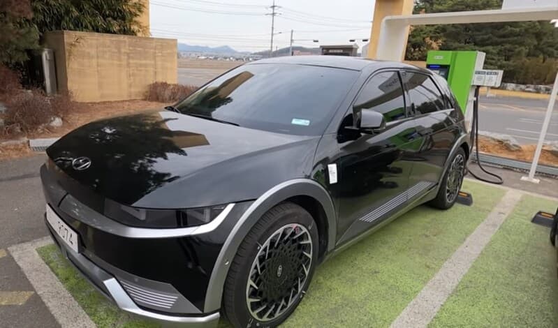 아이오닉5 디테일하게 보기 & 주행 영상 게시글 썸네일