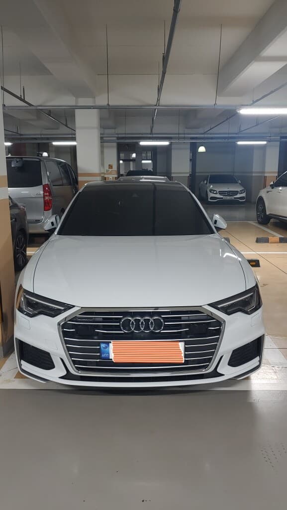아우디 A6 45 TFSI 콰트로 프리미엄 게시글 썸네일