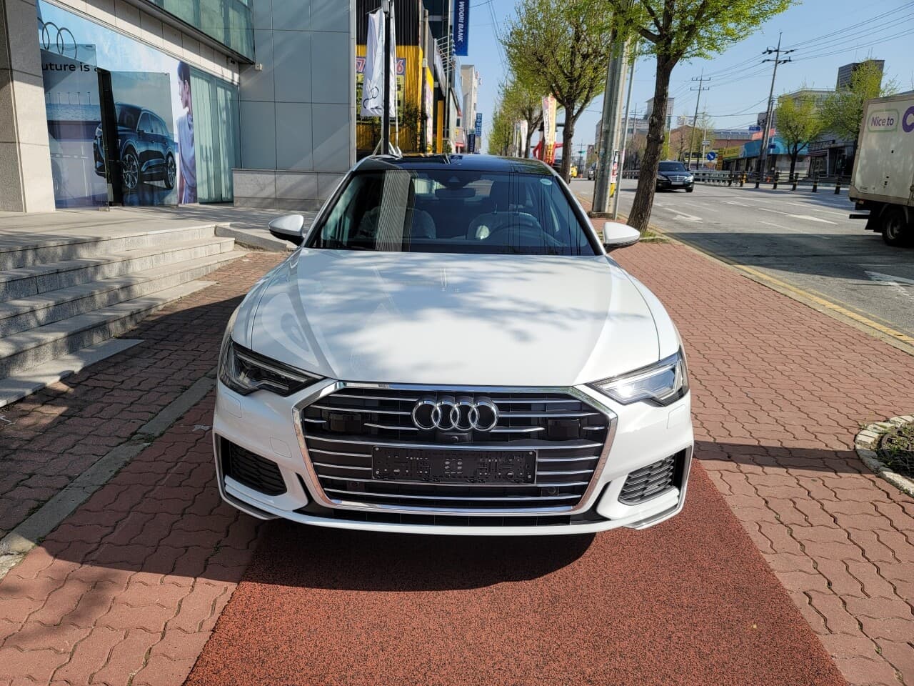 아우디 A6 45 TFSI 게시글 썸네일