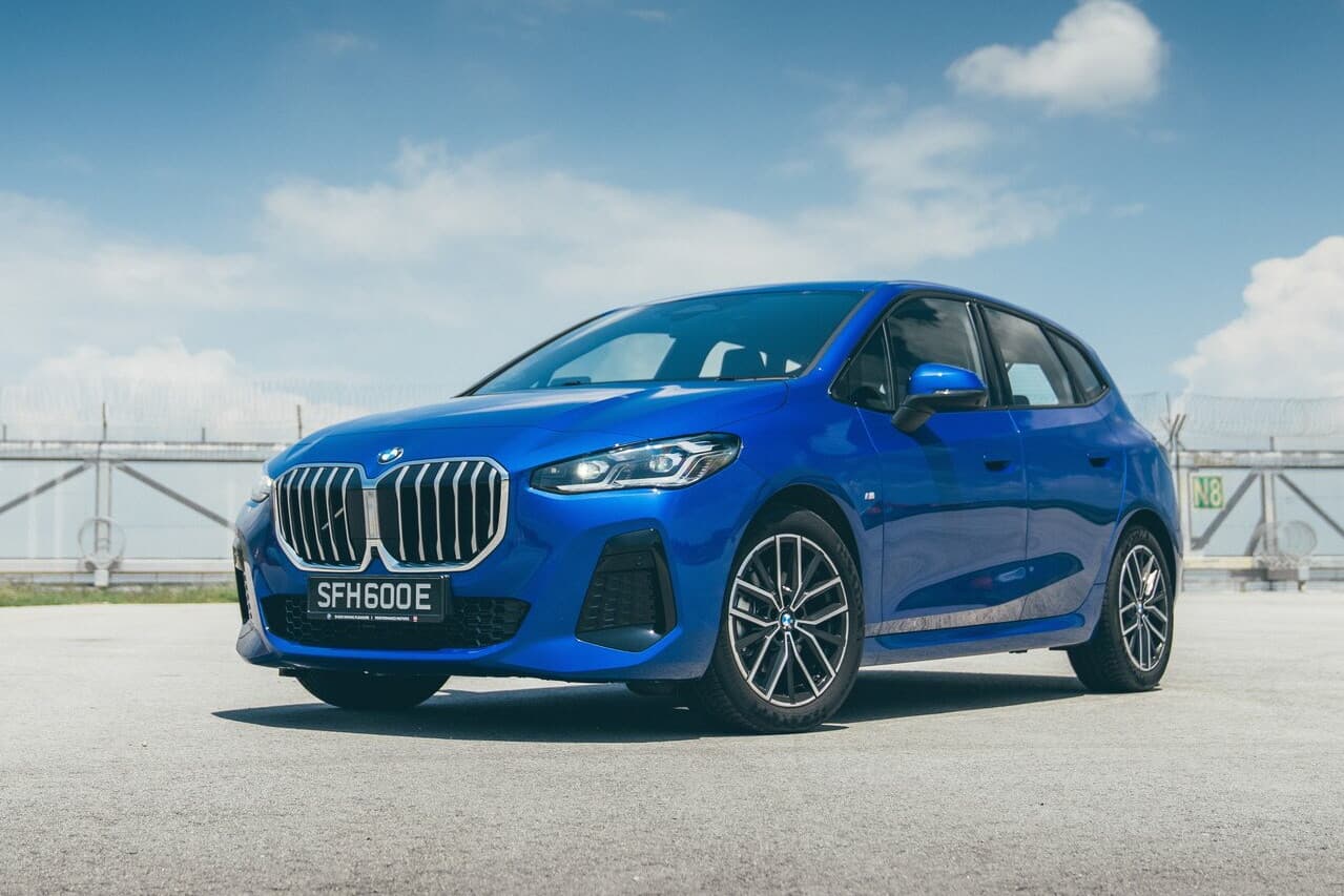 BMW 2시리즈 액티브 투어러 220i M 스포츠 디자인 2025년 9월 프로모션 할인가 와 리스·렌트 조건 완전분석