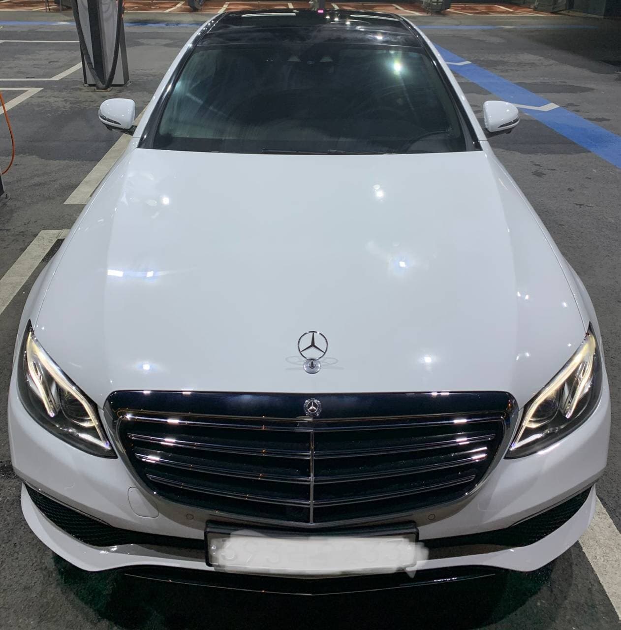 벤츠 E-클래스 E 300e 4Matic 익스클루시브 게시글 썸네일