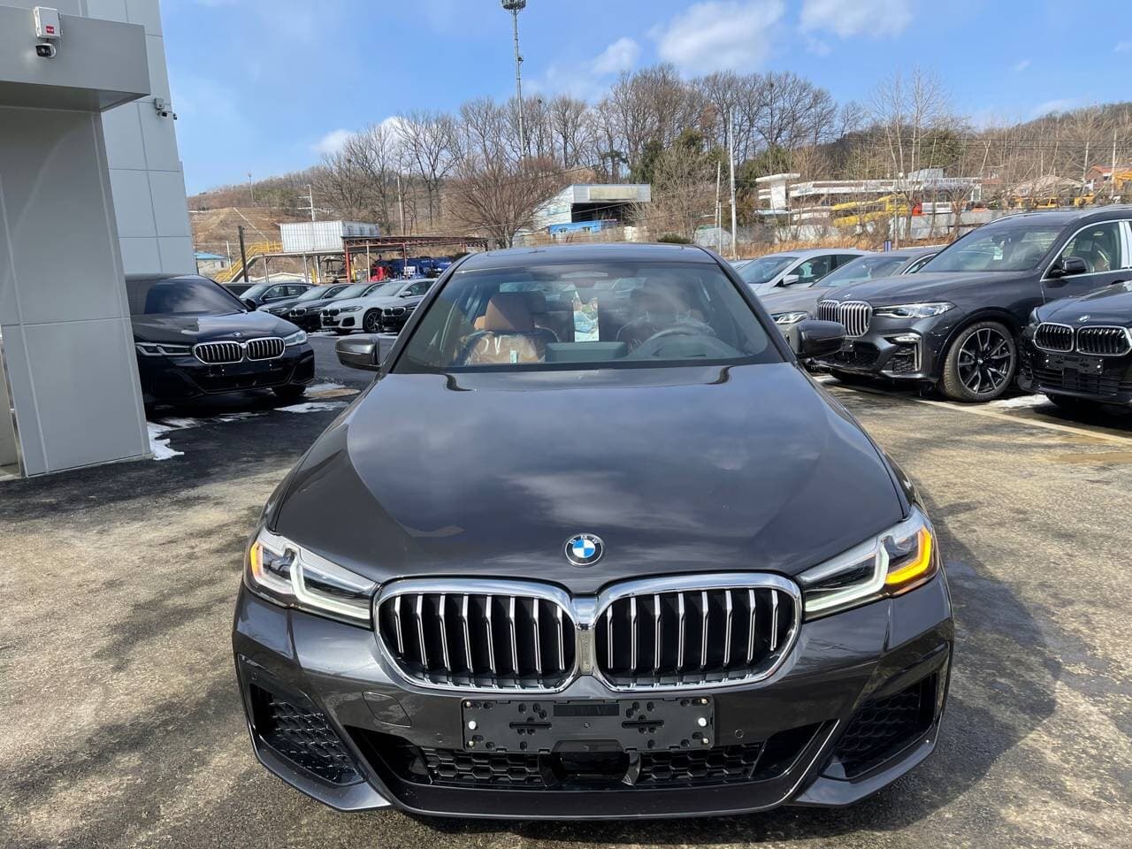 BMW 5시리즈 520i M 스포츠 패키지 OC 게시글 썸네일