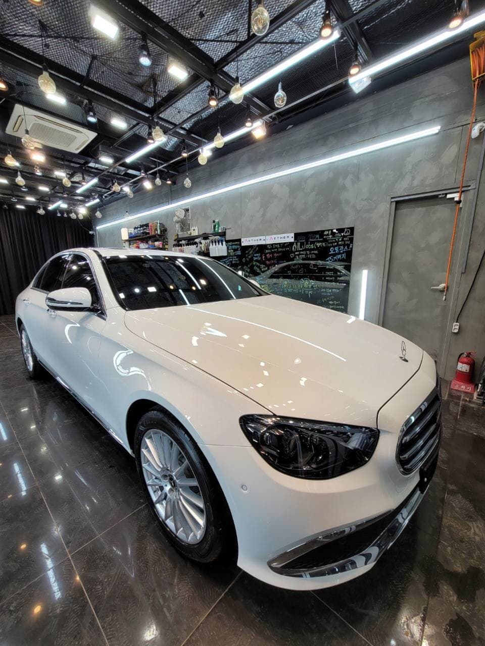 벤츠 E-클래스 E 250 익스클루시브 게시글 썸네일