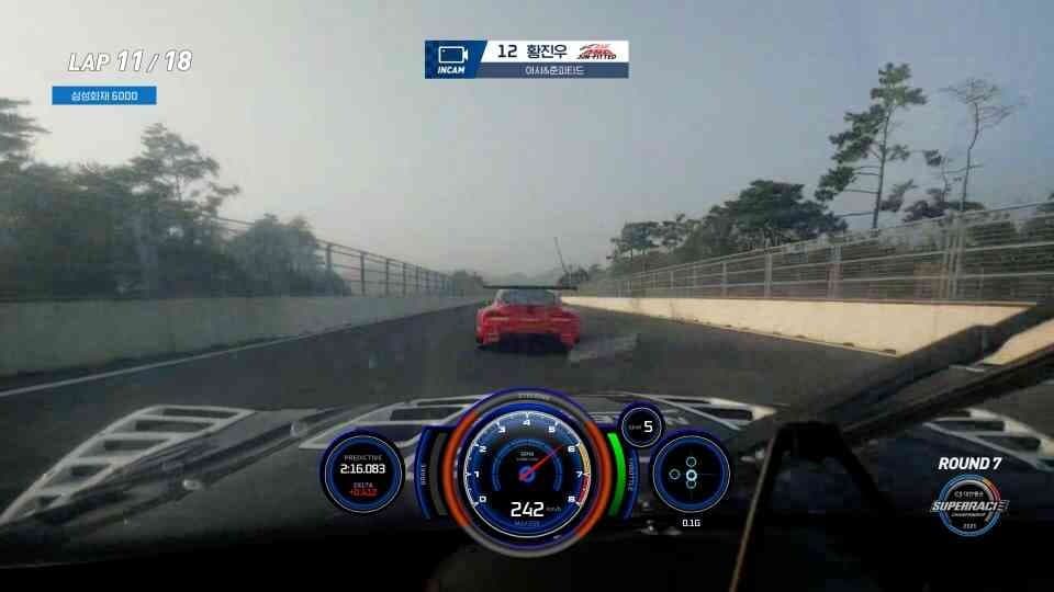슈퍼레이스 중계 화면에 실시간 정보가 게임처럼 표시된다네요! 게시글 썸네일