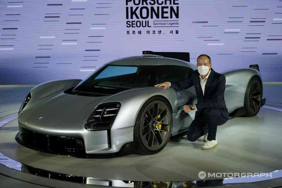 내일 개막 예정인 포르쉐 이코넨 전시에 미리 다녀왔습니다! 게시글 썸네일