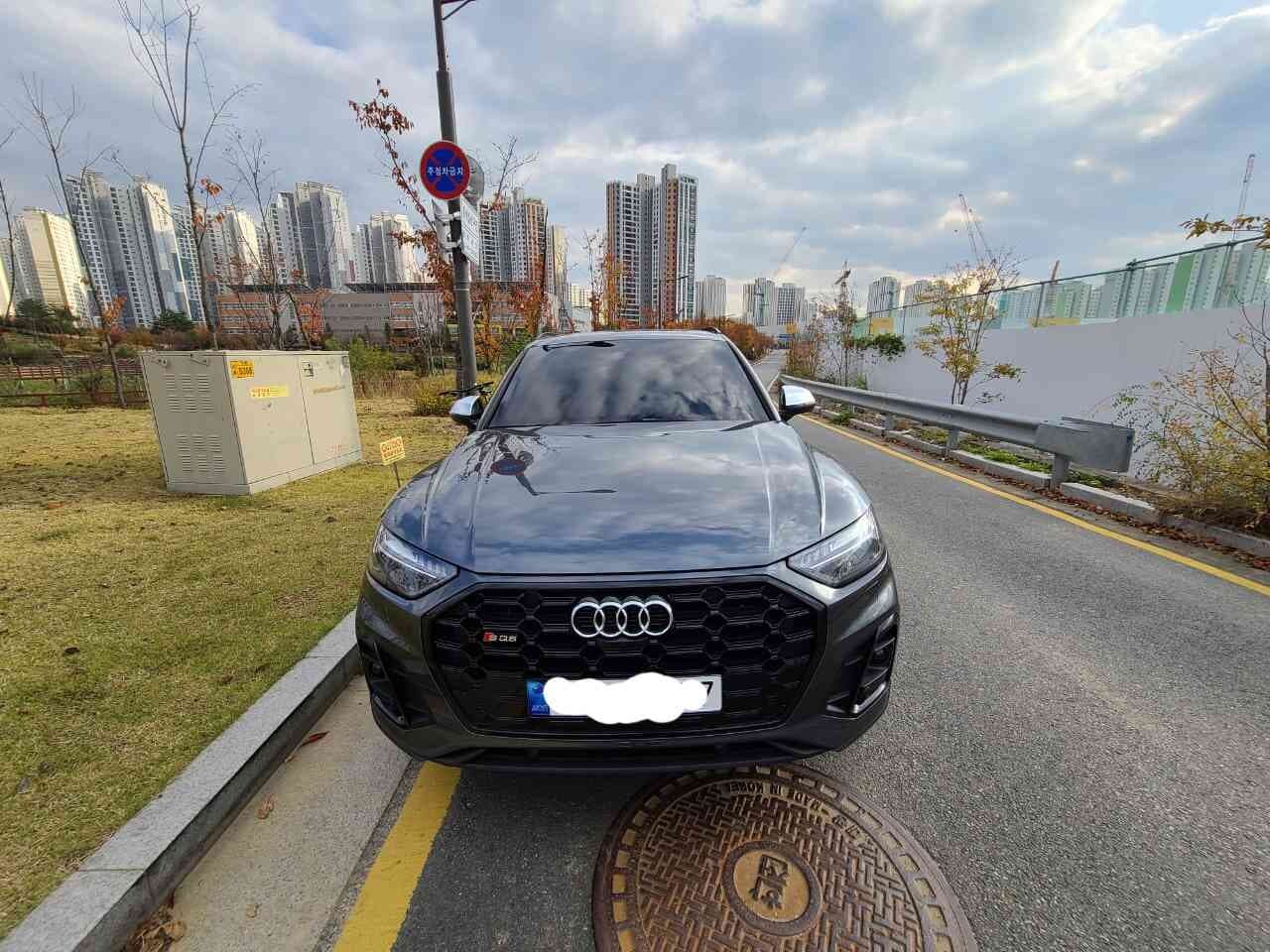 아우디 SQ5 스포츠백 TFSI 게시글 썸네일