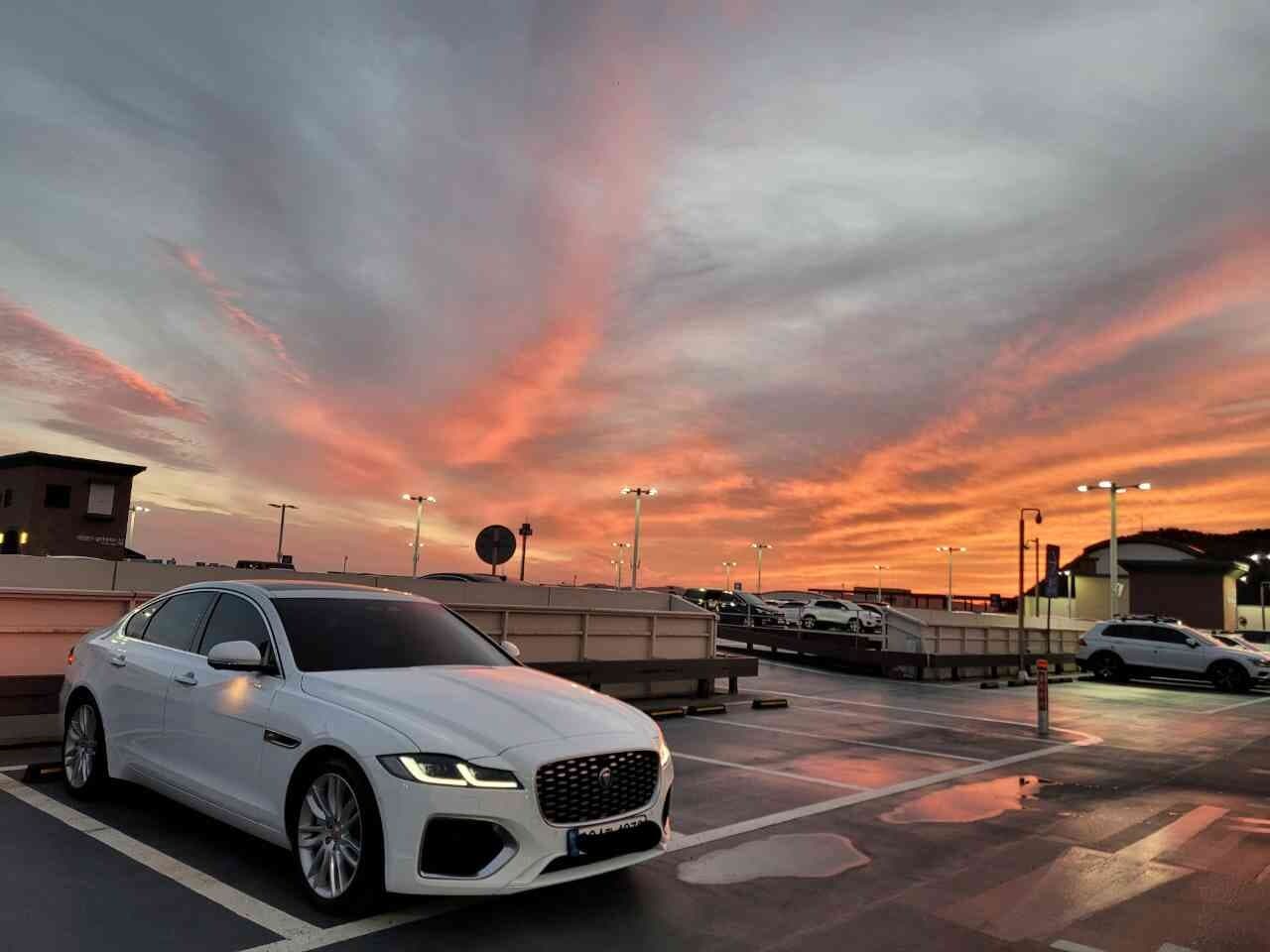 재규어 XF P250 SE 게시글 썸네일