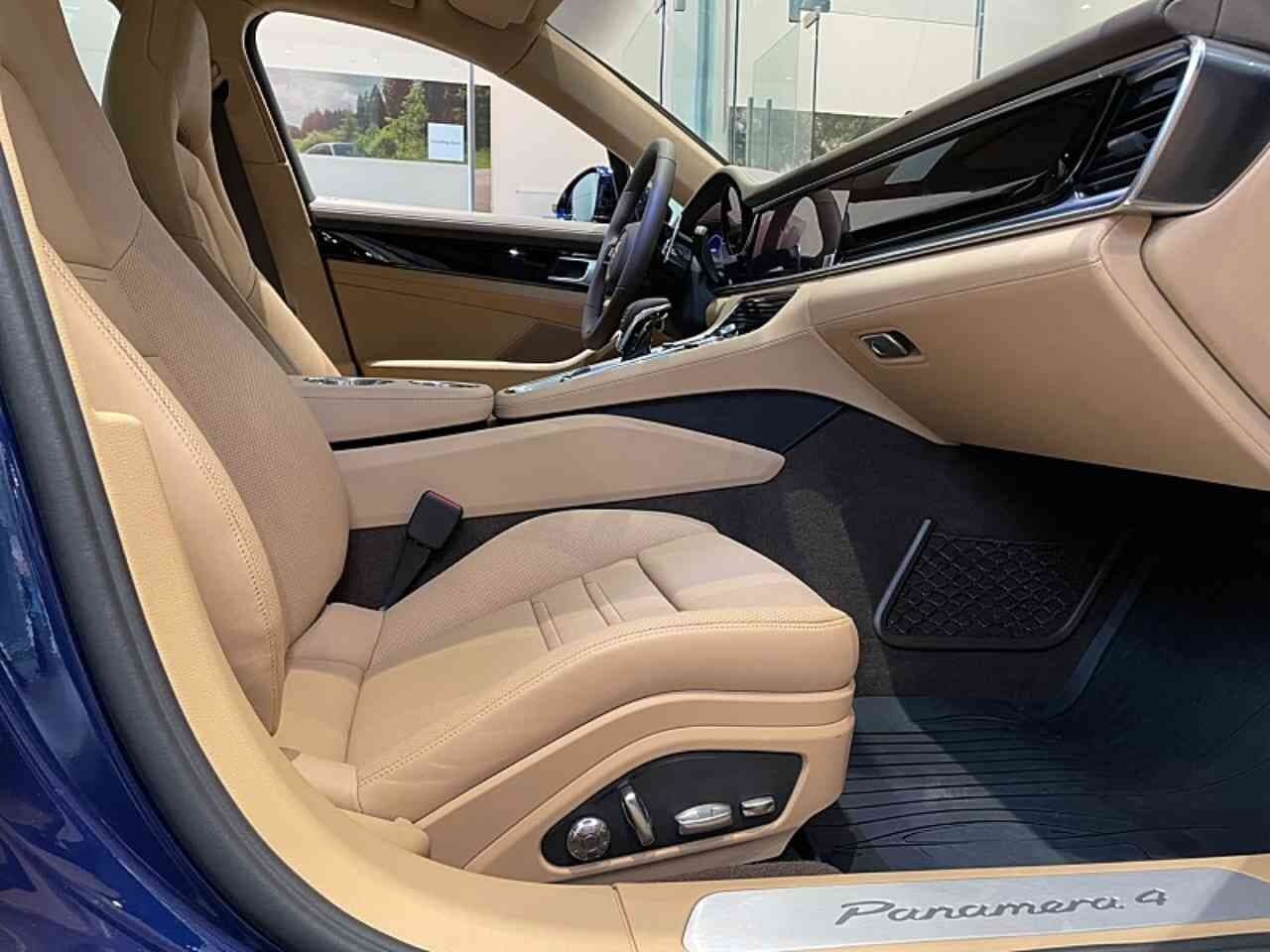 포르쉐 파나메라 파나메라 4 게시글 썸네일