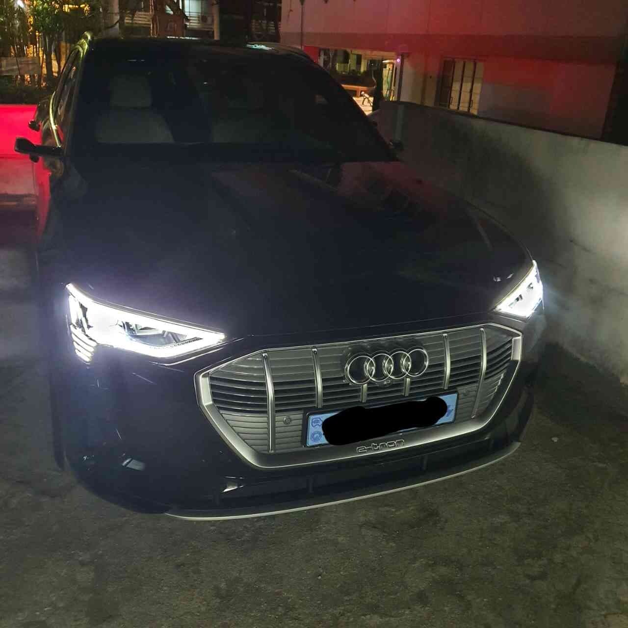 아우디 e-트론 55 콰트로 2C5 게시글 썸네일