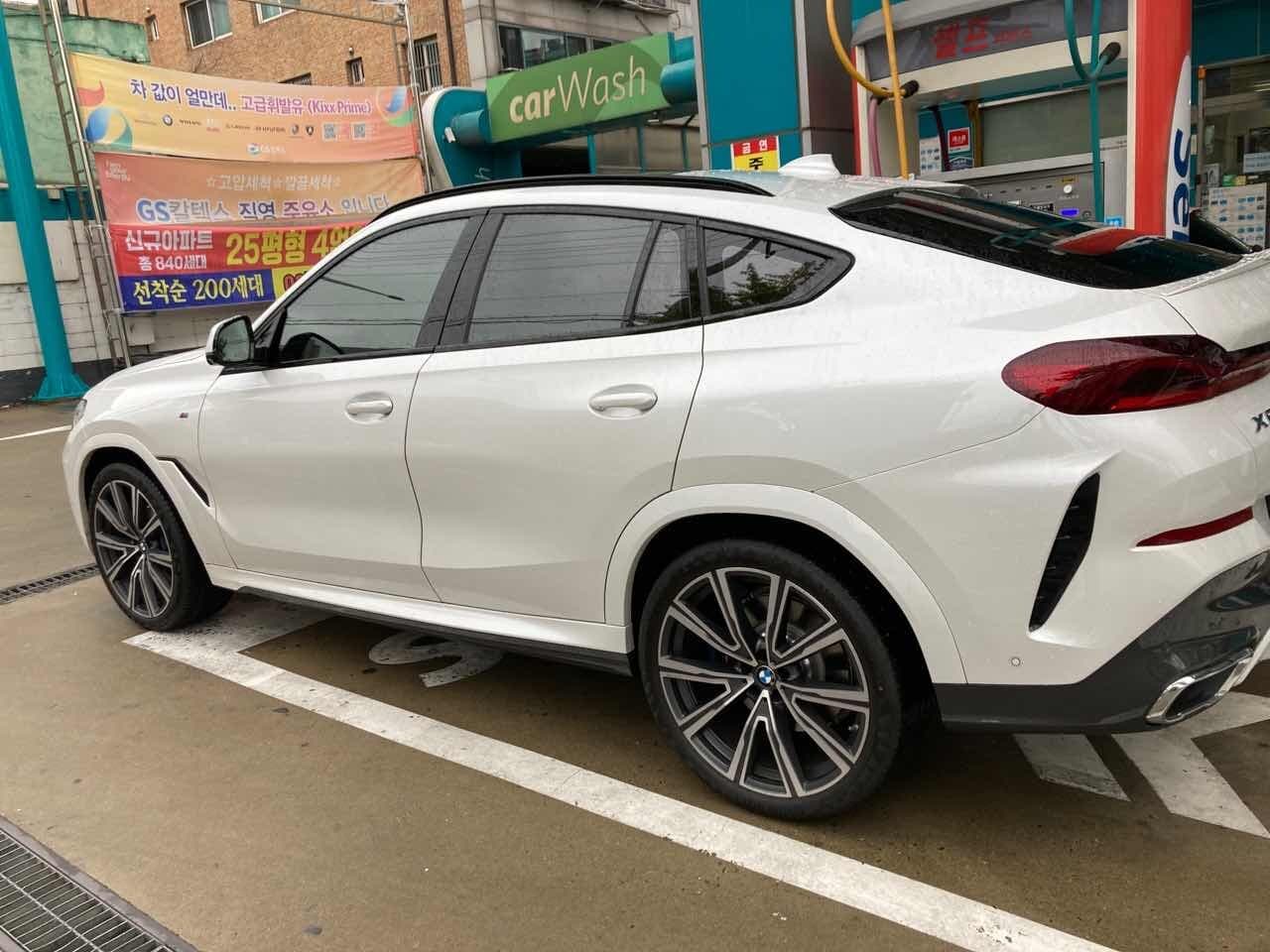 BMW X6 xDrive 40i M 스포츠 온라인 익스클루시브 게시글 썸네일