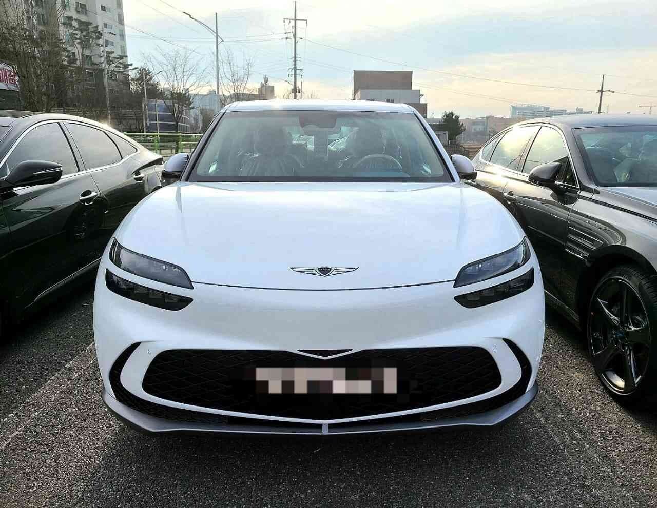 제네시스 GV60 스탠다드 게시글 썸네일