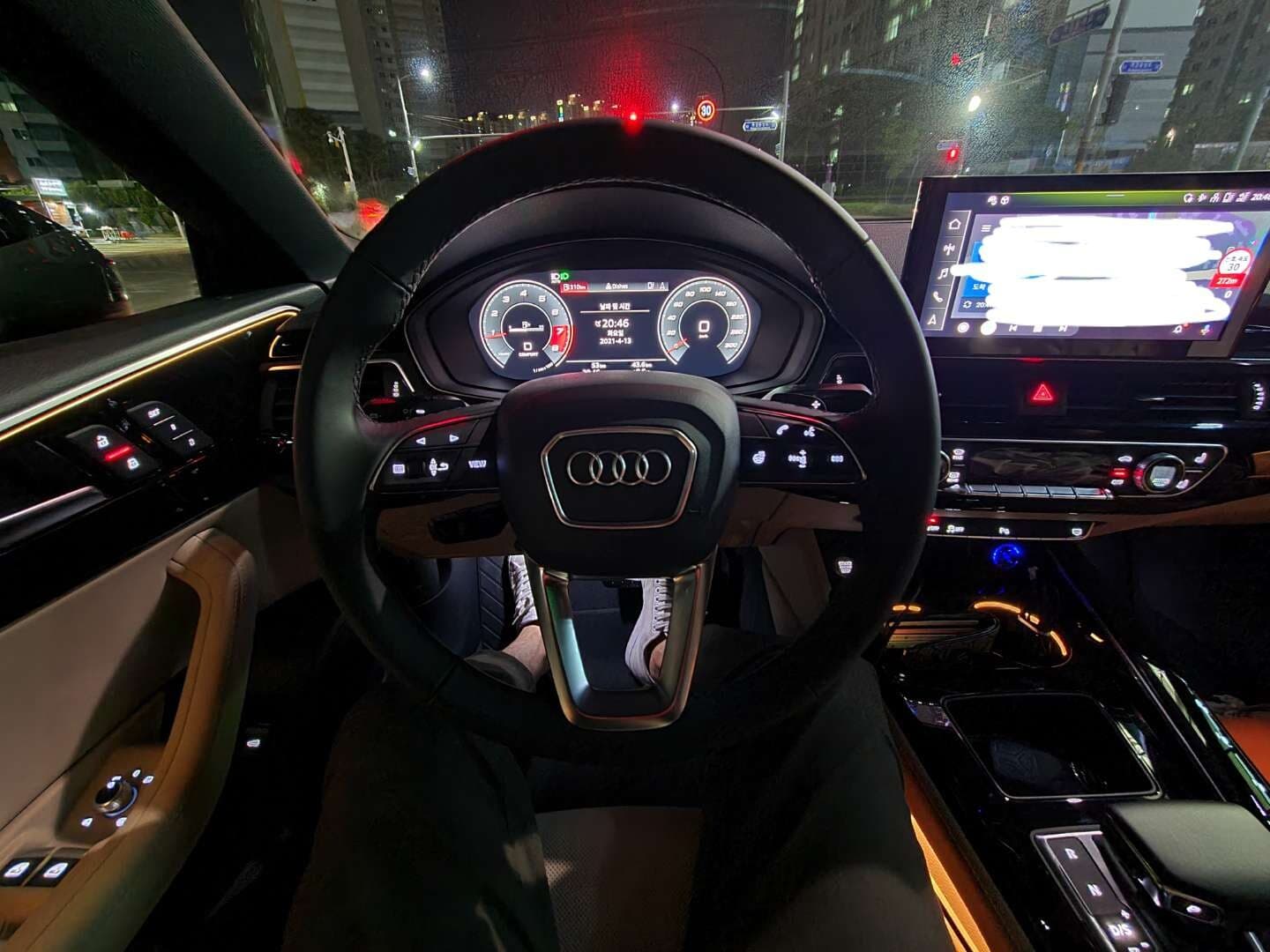 아우디 A5 45 TFSI 콰트로 프리미엄 스포츠백 게시글 썸네일