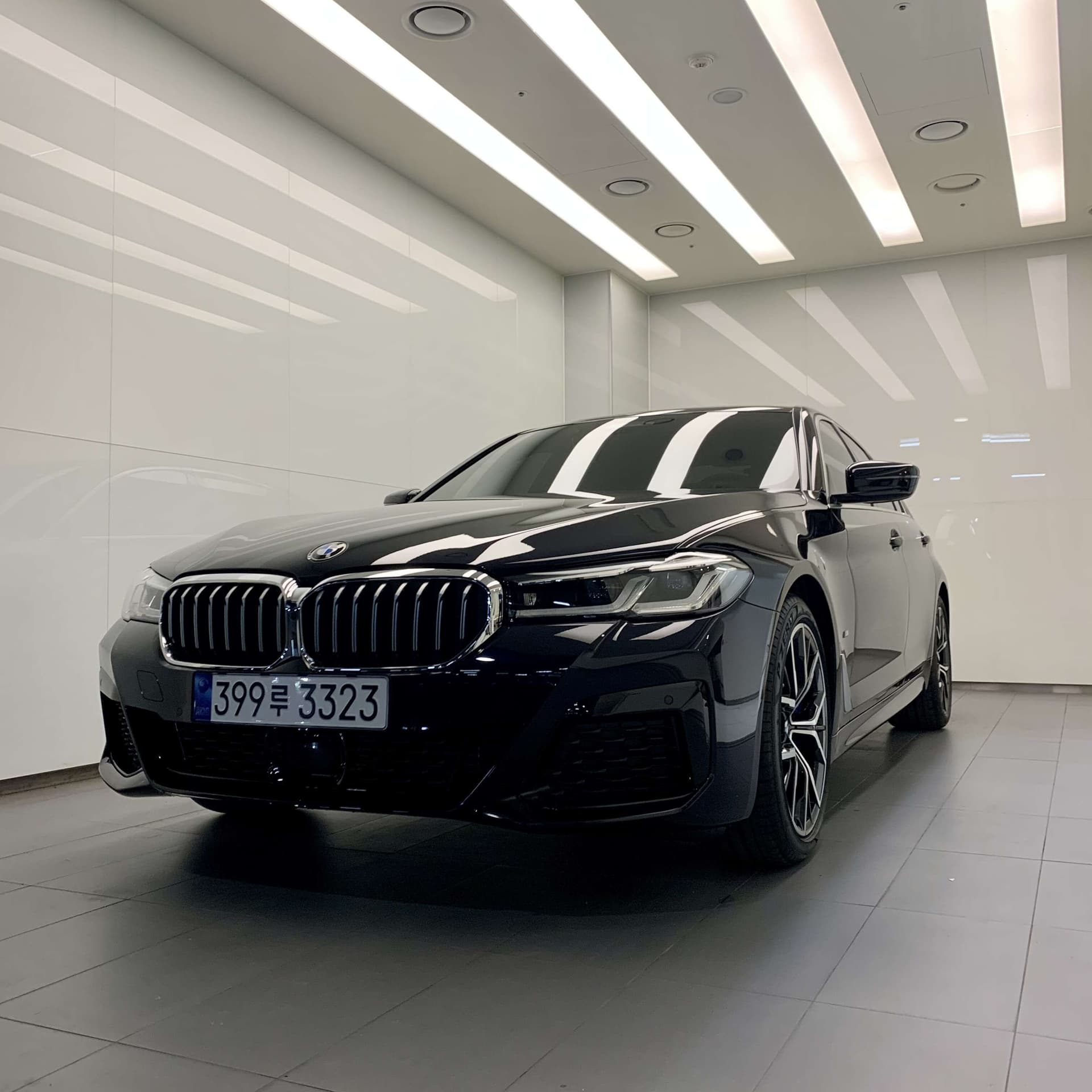 BMW 5시리즈 530i M 스포츠 패키지 게시글 썸네일