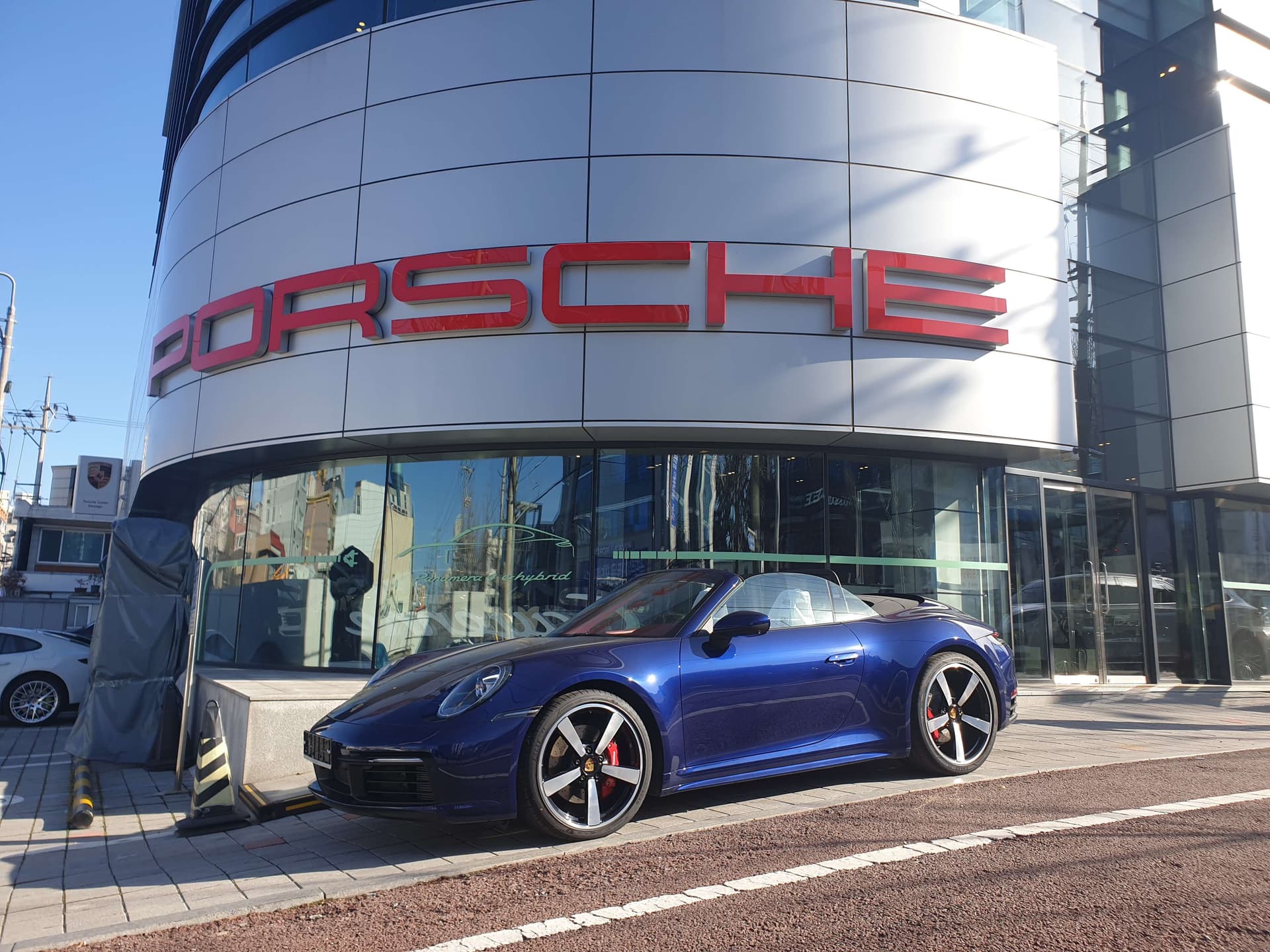 포르쉐 911 카레라 4S 카브리올레 게시글 썸네일