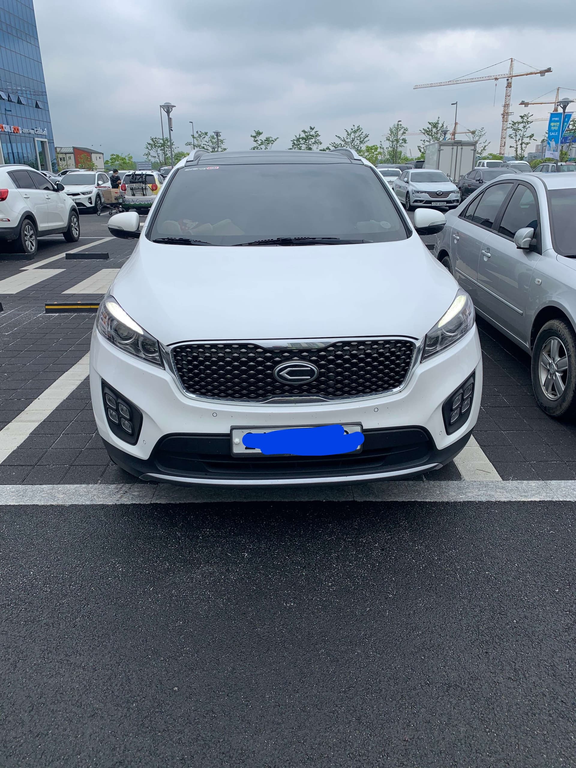 기아 쏘렌토 R2.2 2WD 노블레스 (7인승) (A/T) 게시글 썸네일