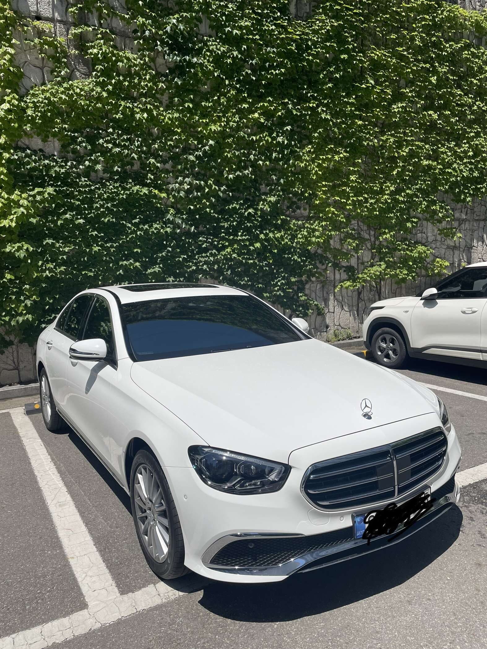 벤츠 E-클래스 E 250 익스클루시브 게시글 썸네일