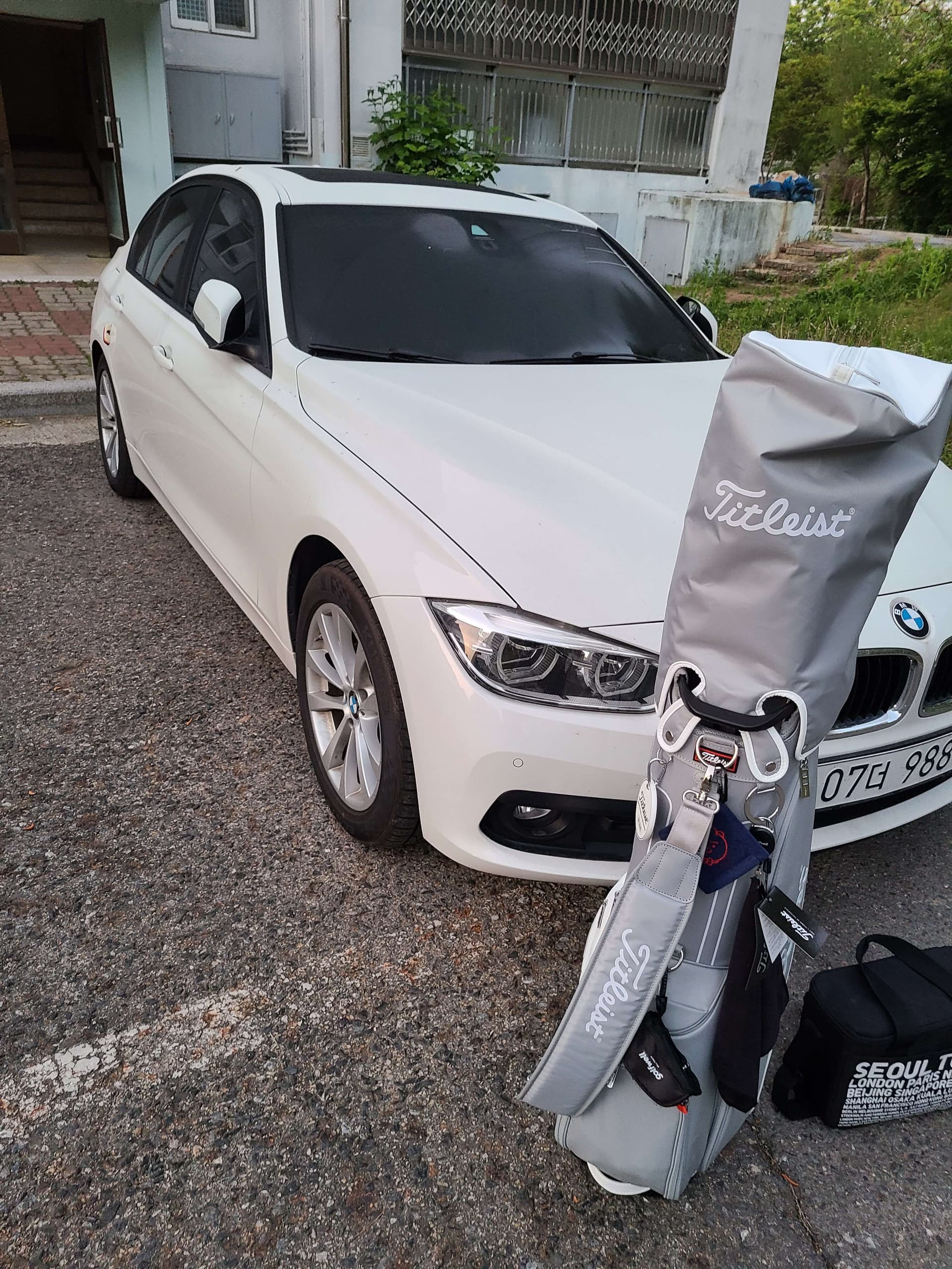 BMW 3시리즈 320d OE 게시글 썸네일