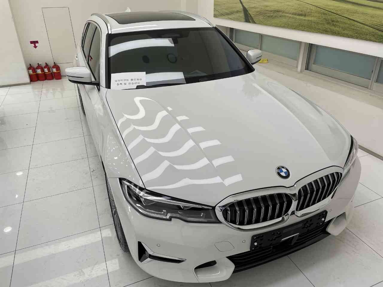 BMW 3시리즈 투어링 320i 투어링 럭셔리 게시글 썸네일