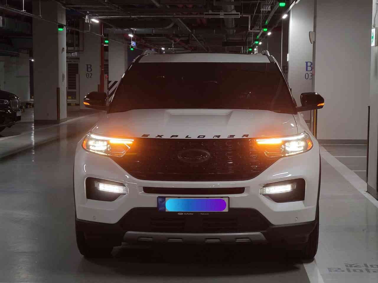 포드 익스플로러 리미티드 게시글 썸네일