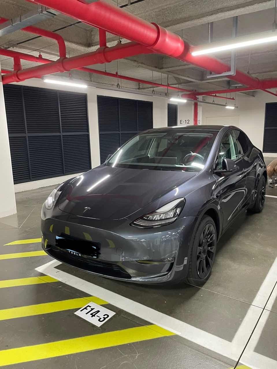 테슬라 모델 Y 스탠다드 레인지 게시글 썸네일