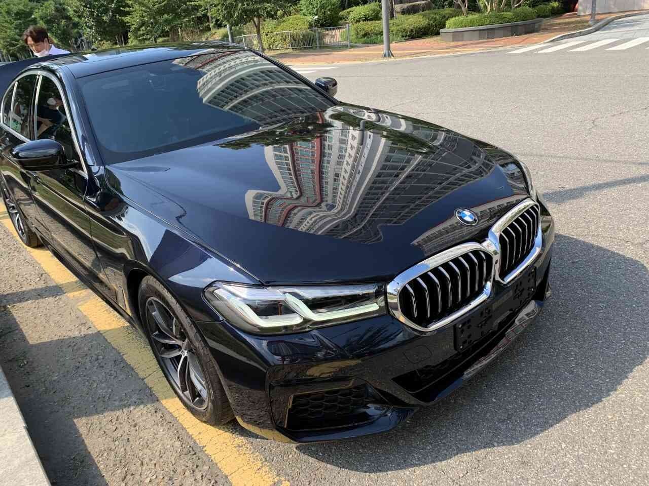 BMW 5시리즈 520i M 스포츠 패키지 게시글 썸네일