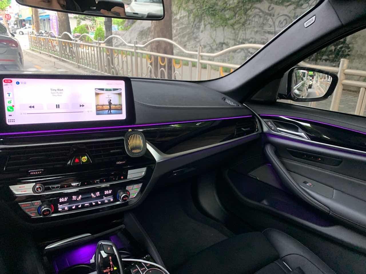 BMW 5시리즈 530e M 스포츠 패키지 P2 게시글 썸네일