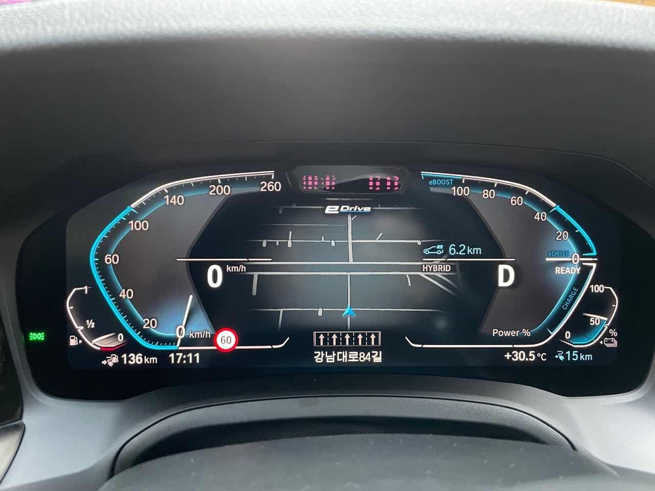 BMW 3시리즈 330e M 스포츠 P2-1 게시글 썸네일