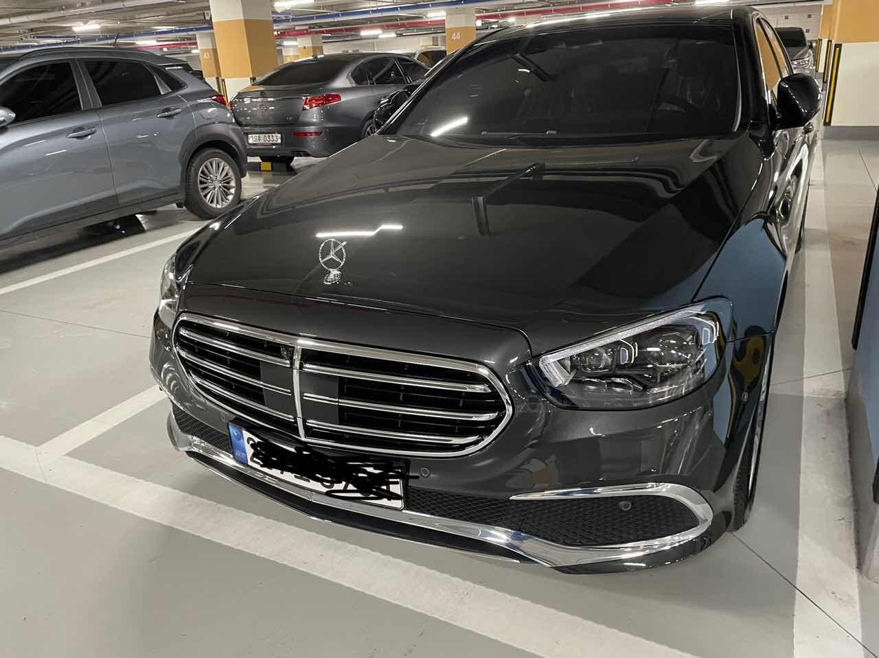 벤츠 E-클래스 E 220d 4MATIC 익스클루시브 게시글 썸네일