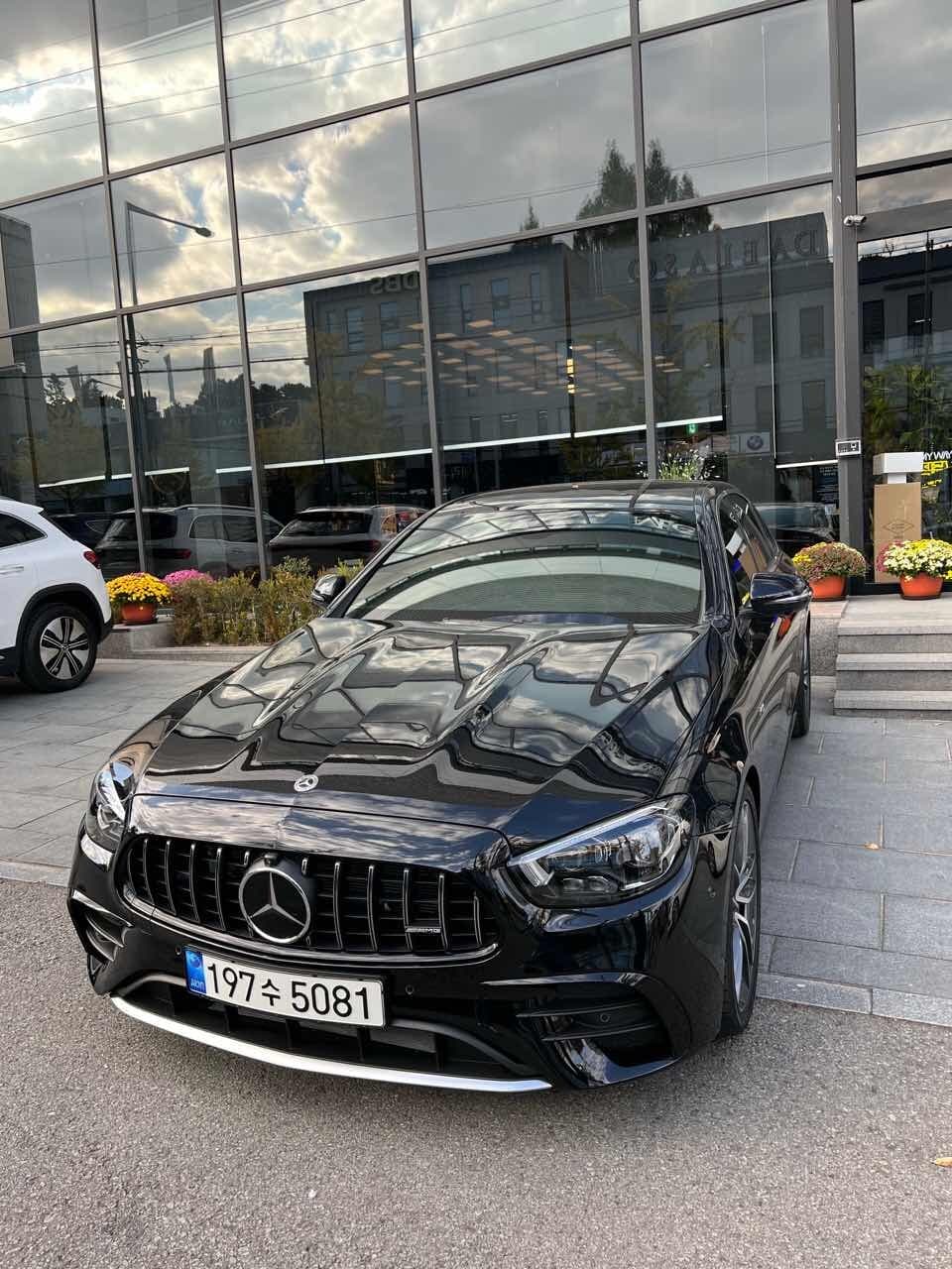 벤츠 E-클래스 AMG E 53 4MATIC + 게시글 썸네일