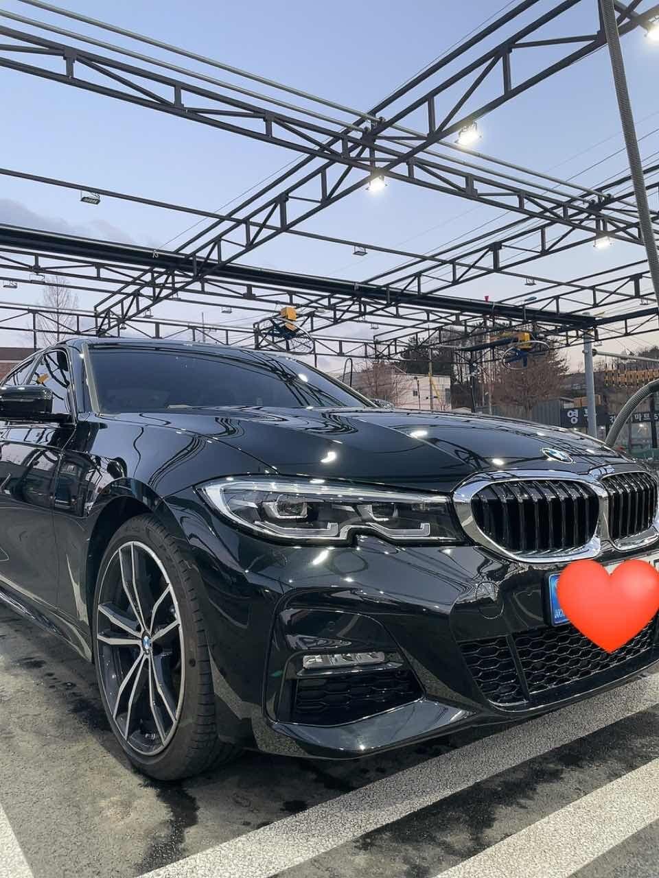 BMW 3시리즈 320d xDrive M 스포츠 게시글 썸네일