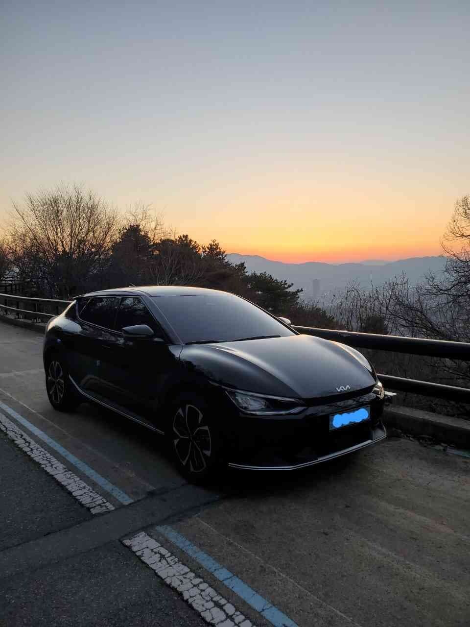 기아 EV6 롱레인지 에어 2WD 게시글 썸네일