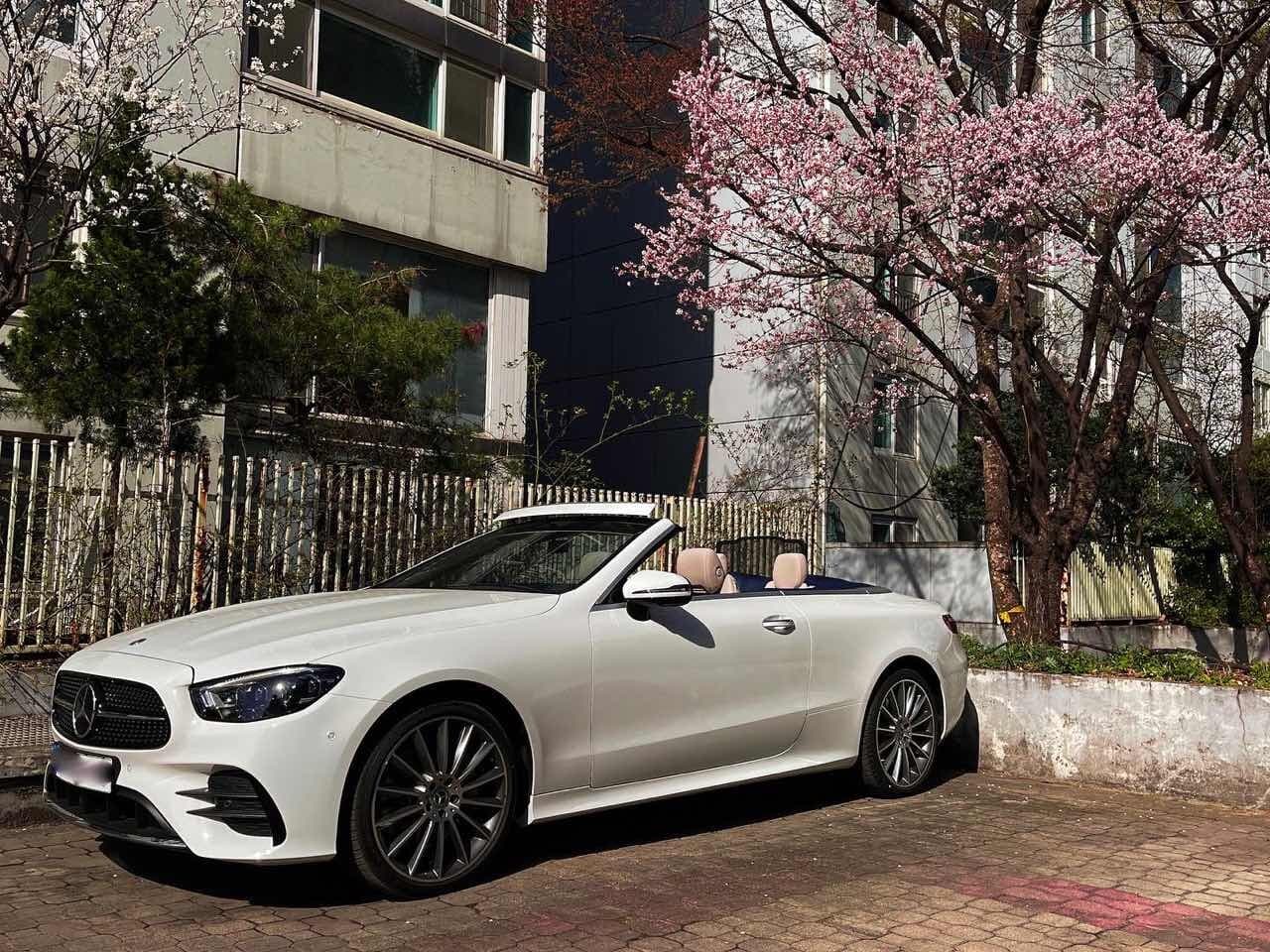 벤츠 E-클래스 E 450 4MATIC 카브리올레 게시글 썸네일