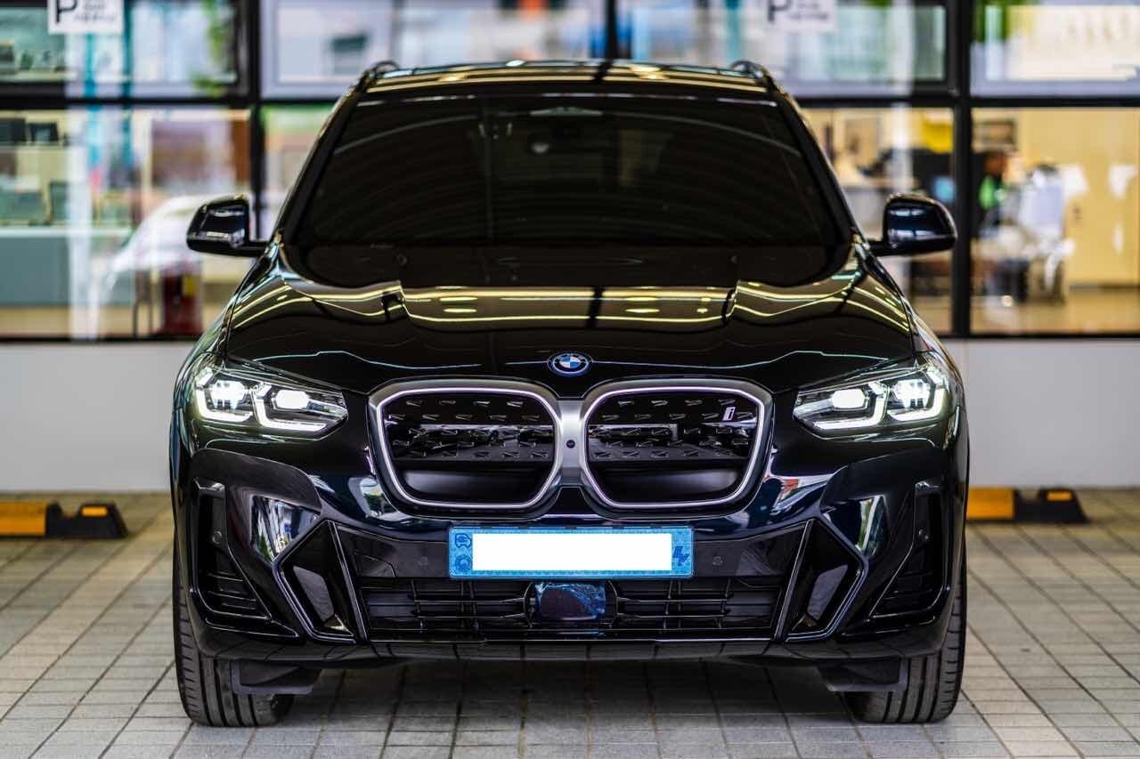 BMW iX3 M 스포츠 P1 게시글 썸네일