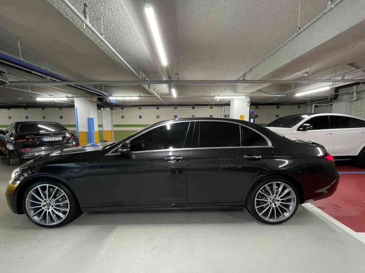 벤츠 E-클래스 E 350 4MATIC AMG 라인 게시글 썸네일