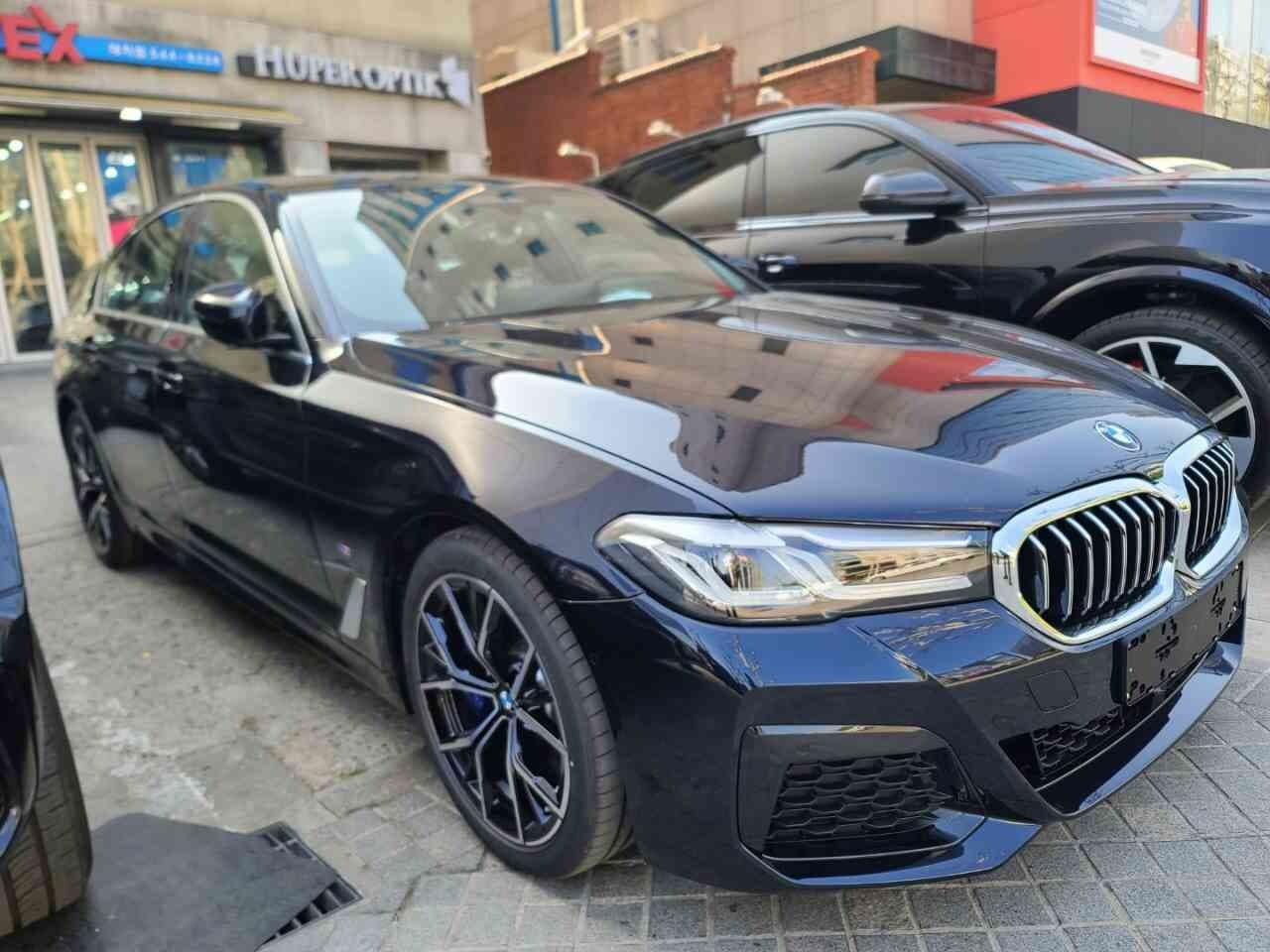 BMW 5시리즈 530i M 스포츠 패키지 P1-1 게시글 썸네일