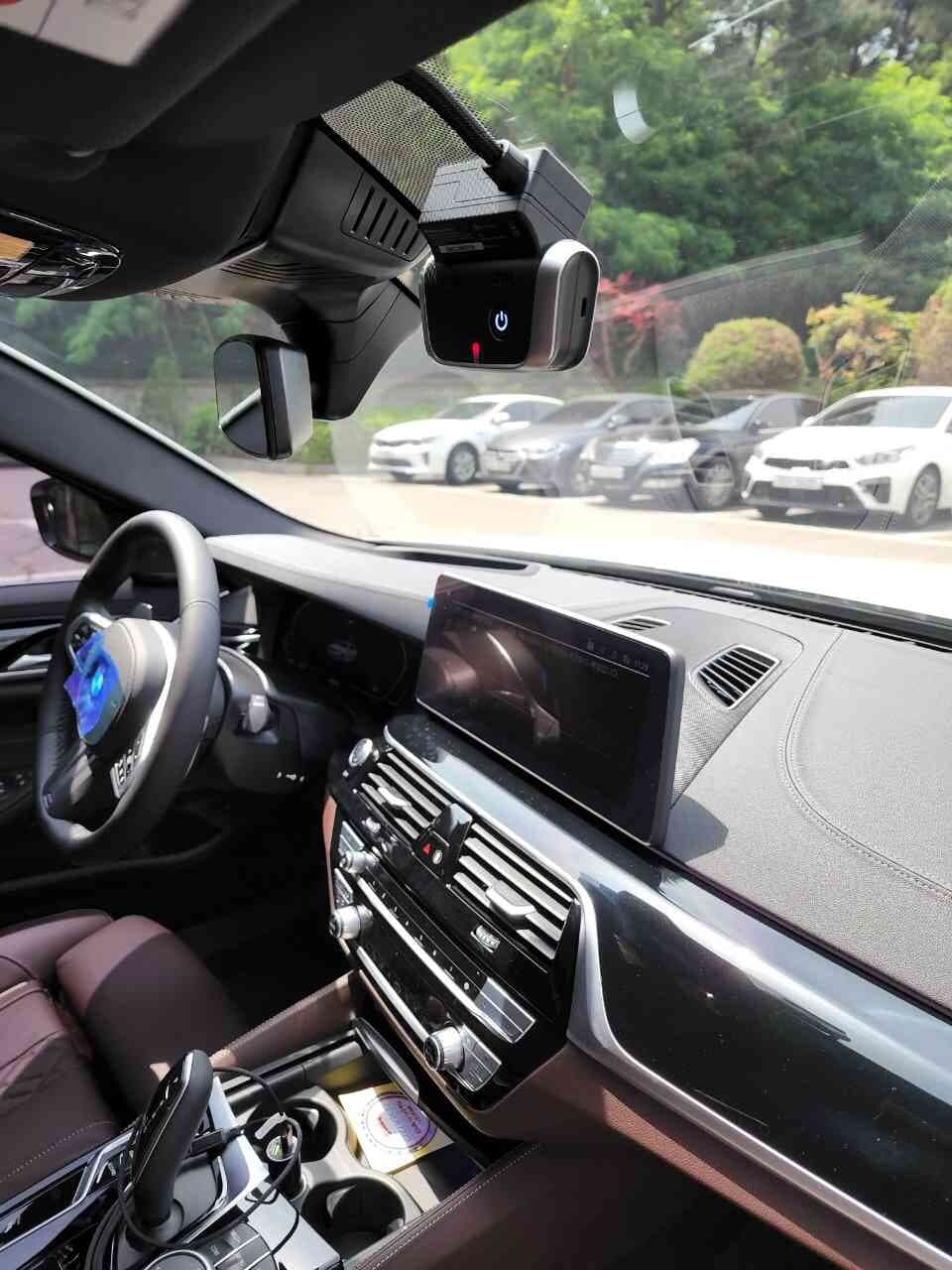 BMW 5시리즈 530i M 스포츠 패키지 게시글 썸네일