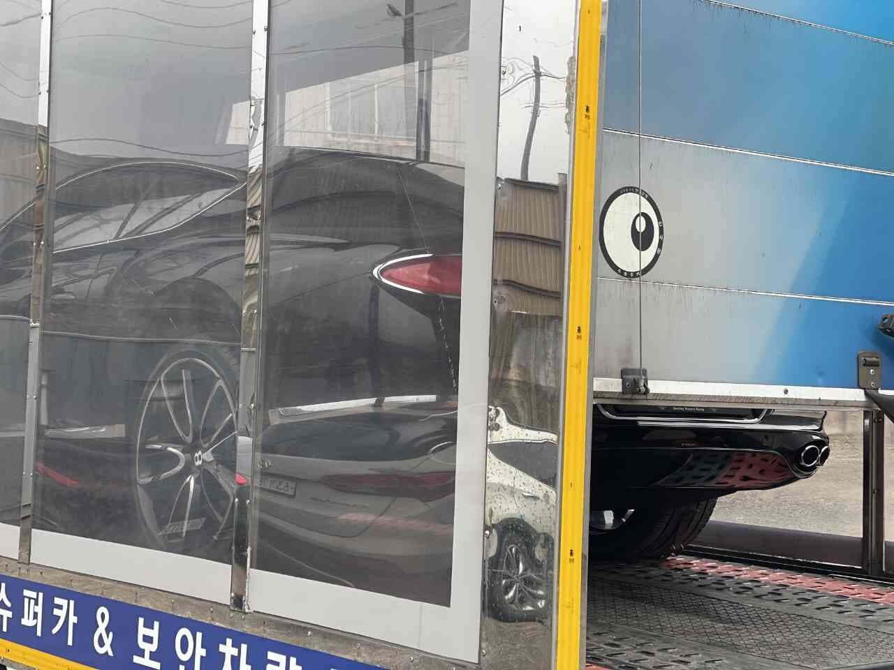 벤틀리 컨티넨탈 GT V8 게시글 썸네일