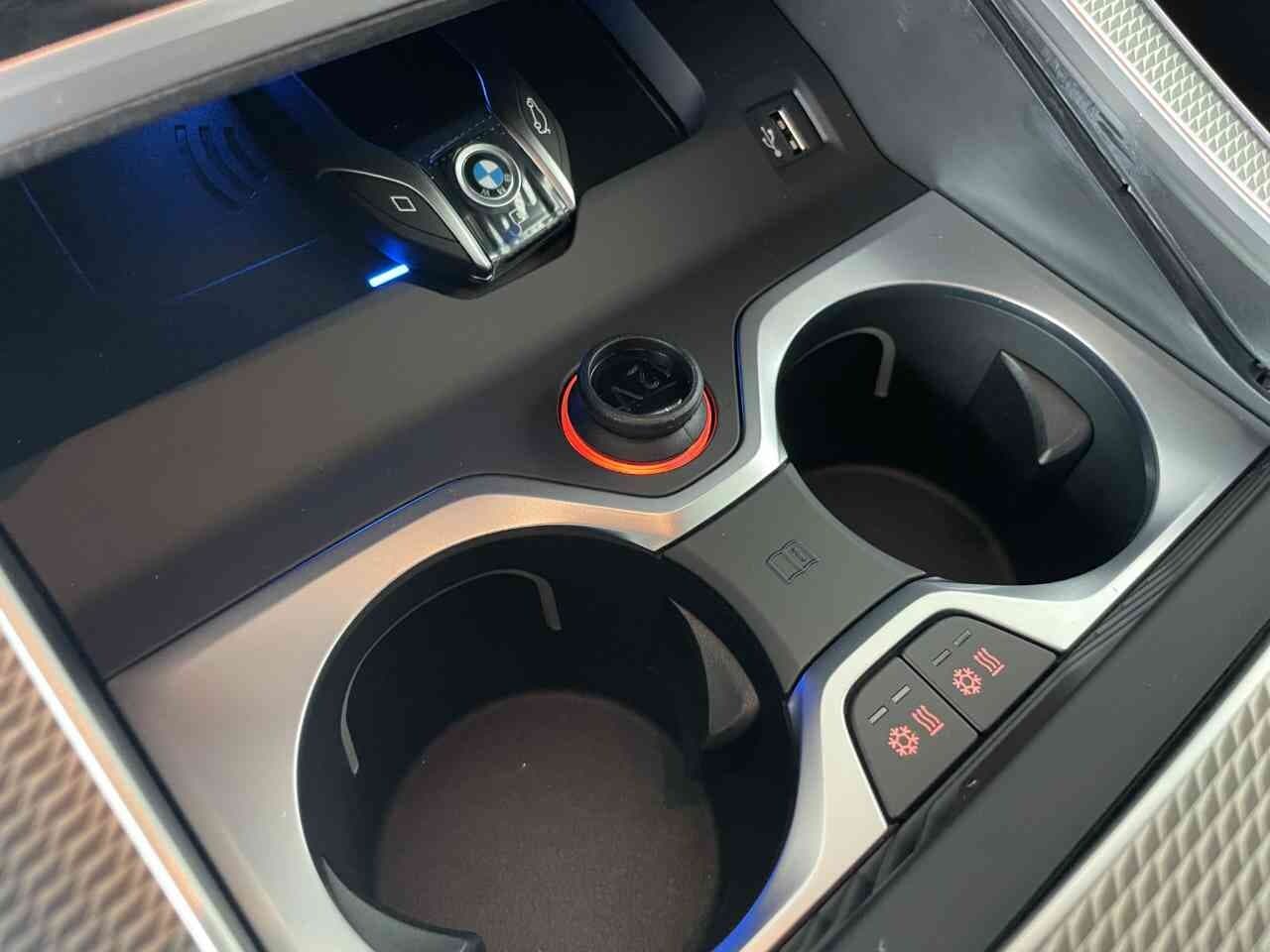 BMW X5 xDrive 45e M 스포츠 게시글 썸네일