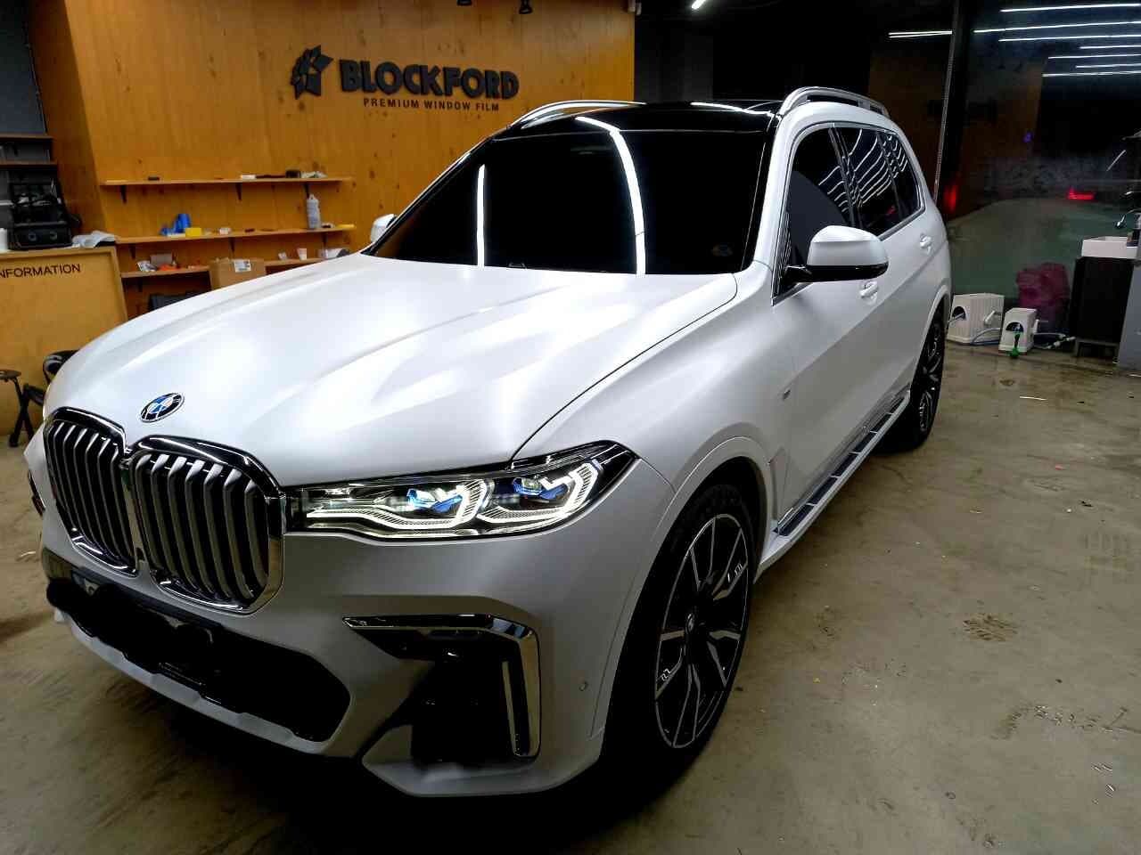 BMW X7 40i xDrive M 스포츠 패키지 7인승 P2 게시글 썸네일