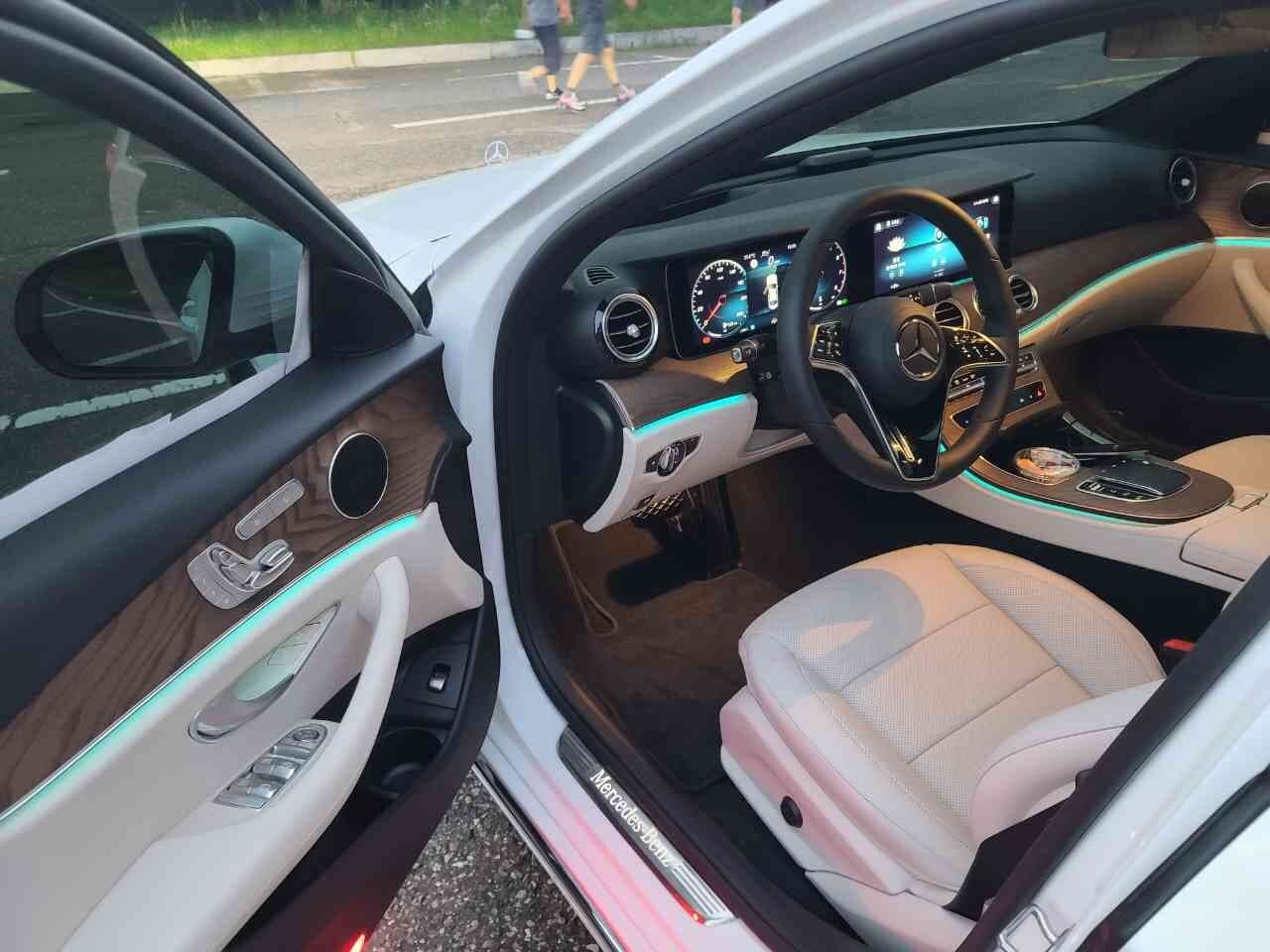 벤츠 E-클래스 E 250 익스클루시브 게시글 썸네일