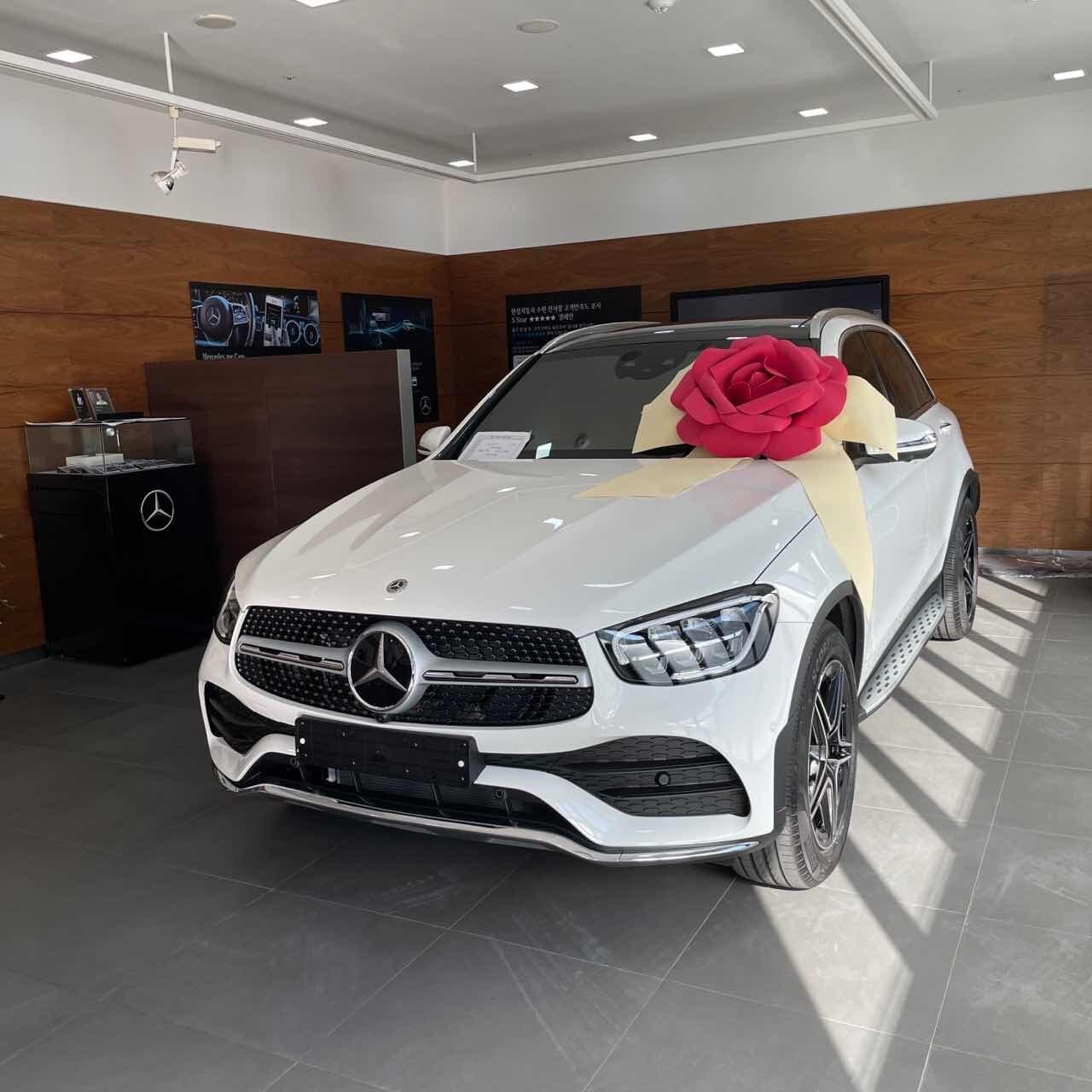 벤츠 GLC-클래스 GLC 300 4MATIC 게시글 썸네일