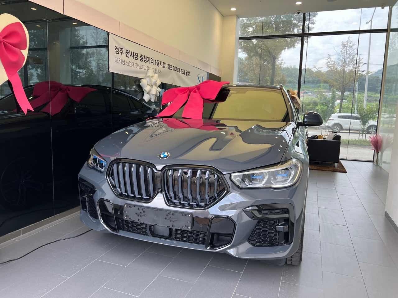 BMW X6 xDrive 40d M 스포츠 OS-1 게시글 썸네일