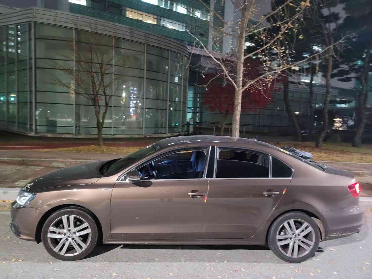 폭스바겐 제타 2.0 TDI BMT 프리미엄 게시글 썸네일