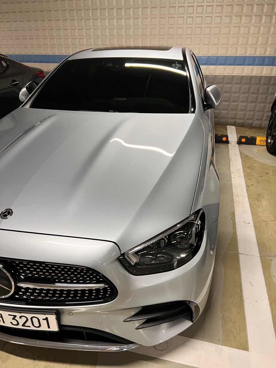 벤츠 E-클래스 E 220d 4MATIC AMG 라인 게시글 썸네일