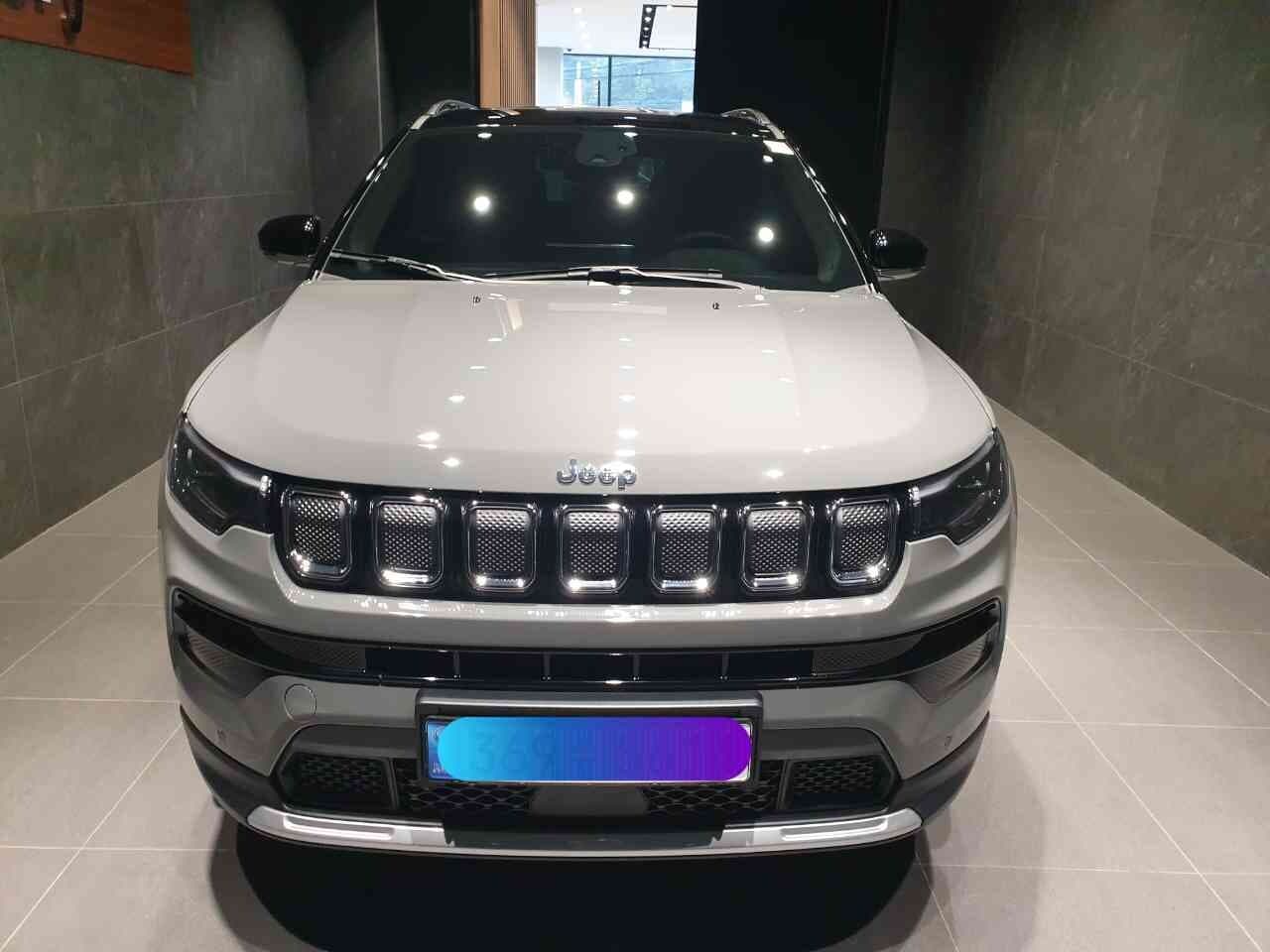 지프 컴패스 2.4 리미티드 AWD 게시글 썸네일