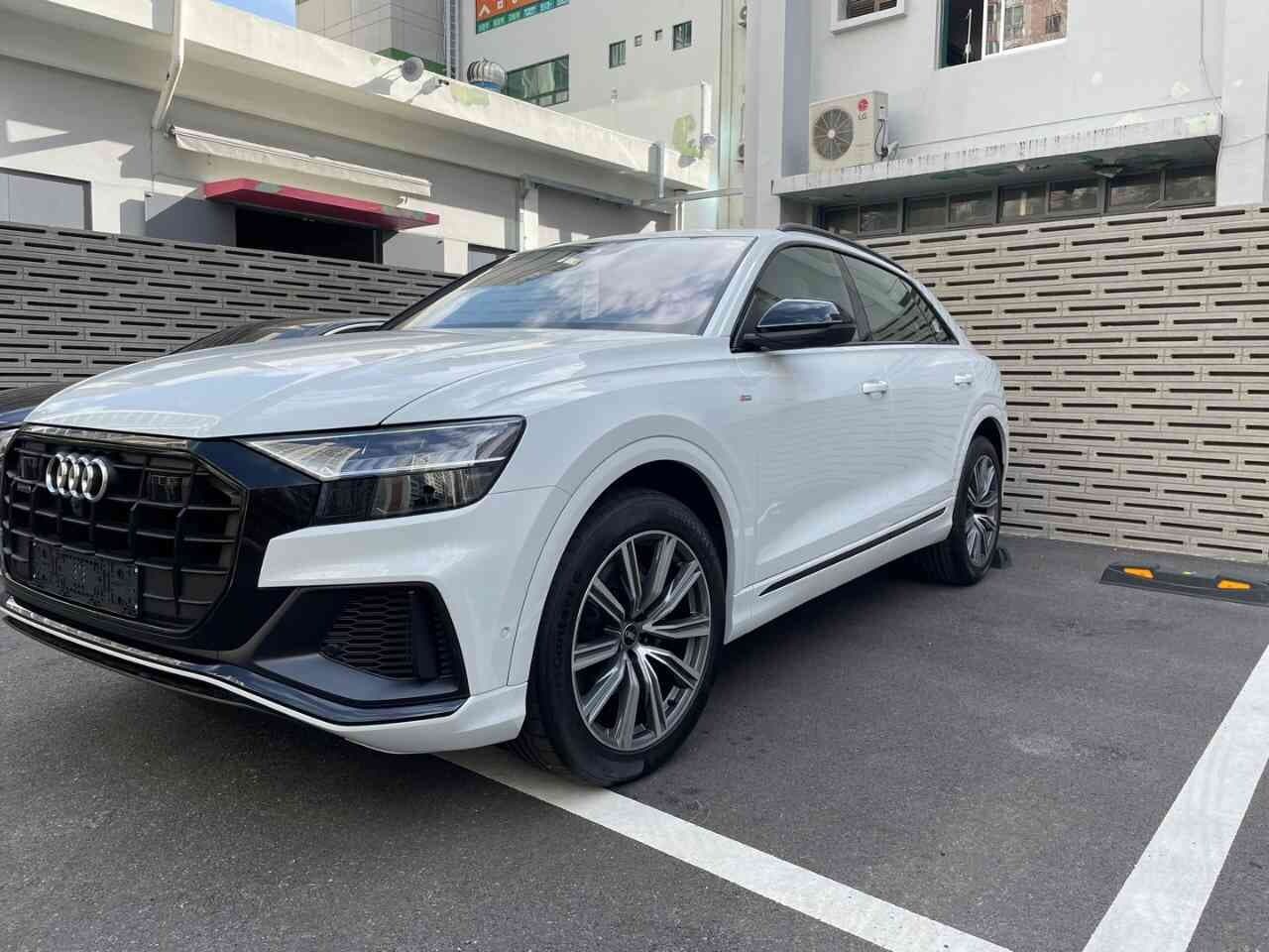 아우디 Q8 55 TFSI 콰트로 프리미엄 게시글 썸네일