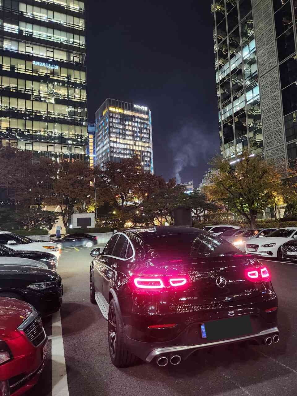 벤츠 GLC-클래스 AMG GLC 43 4MATIC 쿠페 게시글 썸네일