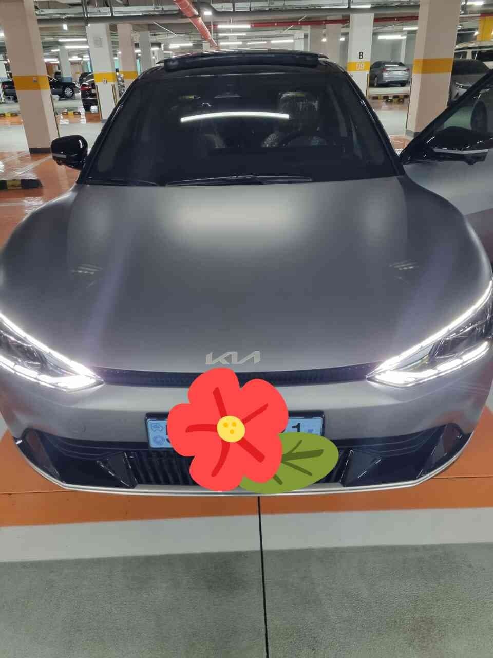 기아 EV6 스탠다드 어스 2WD 게시글 썸네일