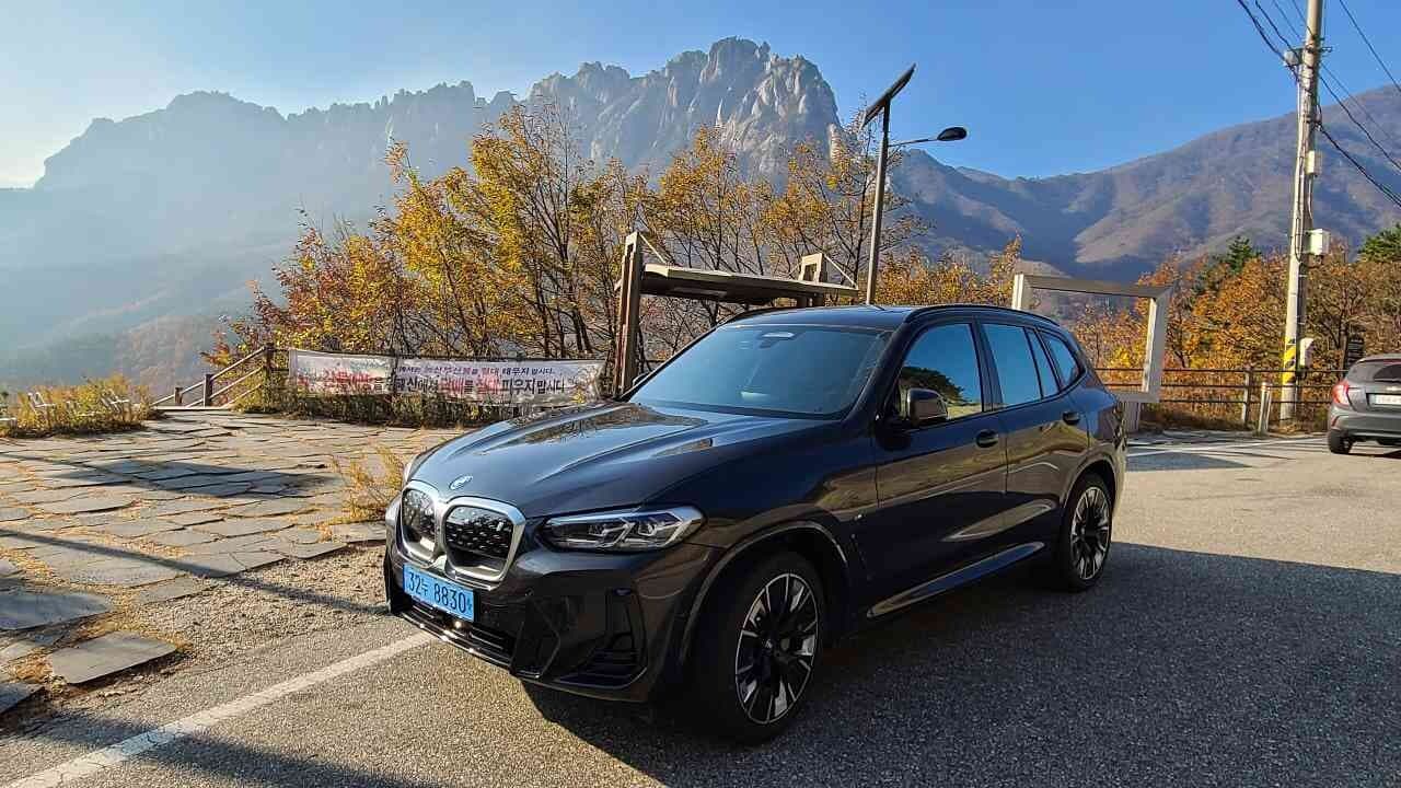 BMW iX3 M 스포츠 P2-1 게시글 썸네일