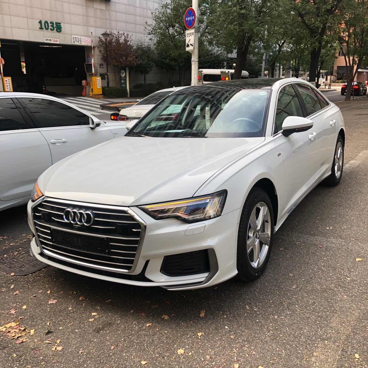 아우디 A6 45 TFSI 게시글 썸네일